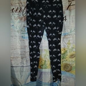 Myne Black and White Patterned Leggings